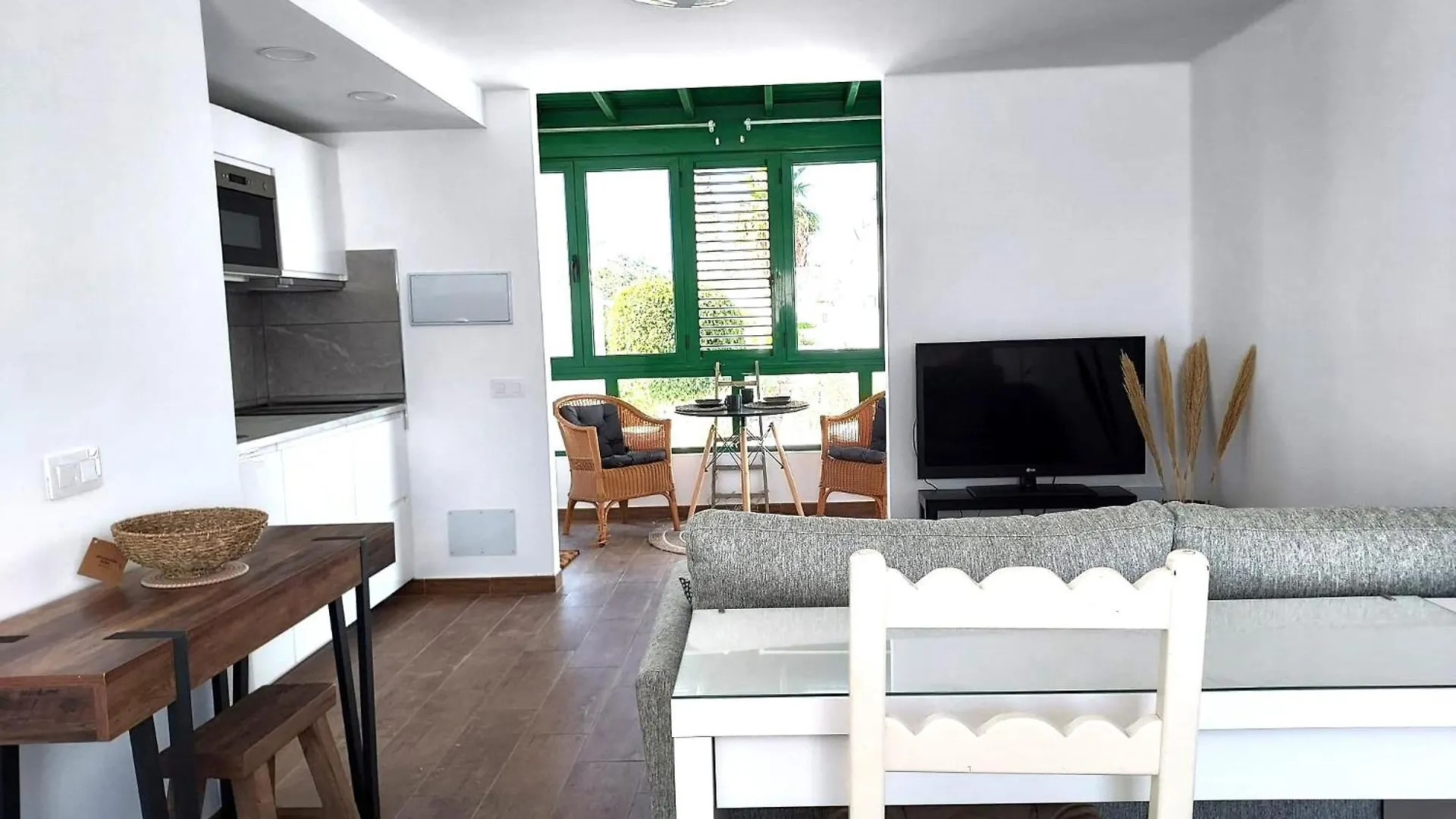Hestia Studio Apartment Puerto del Carmen
